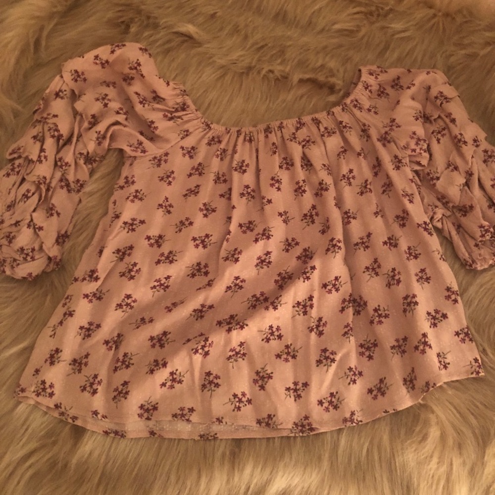 Floral American Eagle off the shoulder top